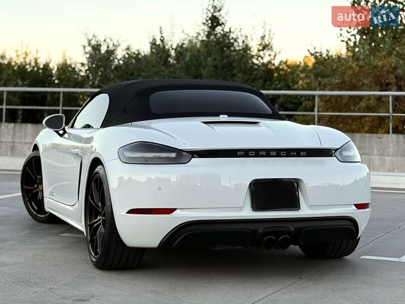 Родстер Porsche Boxster 2018 в Киеве фото 9 Родстер Porsche Boxster 2018 в Киеве