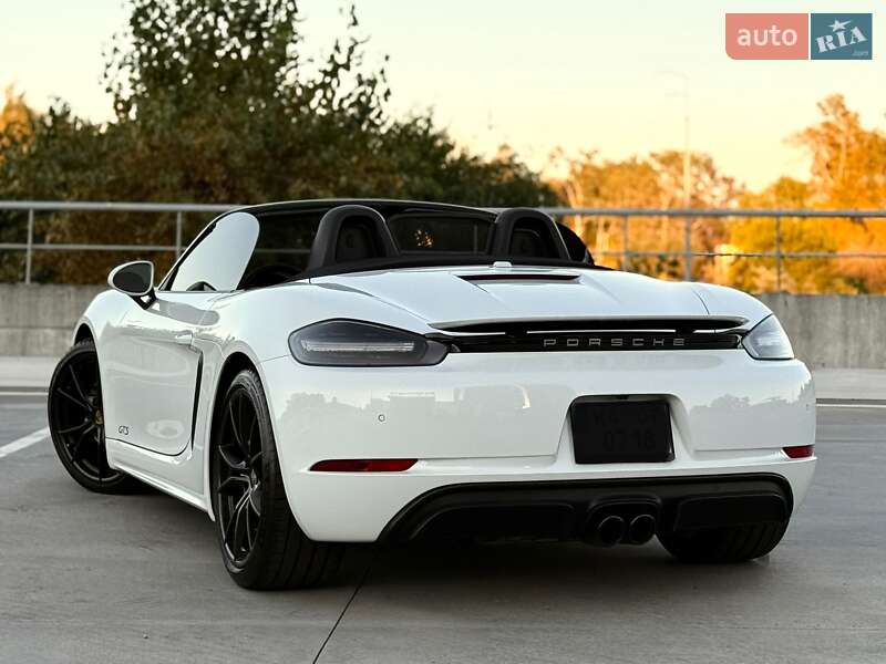 Родстер Porsche Boxster 2018 в Киеве фото 33 Родстер Porsche Boxster 2018 в Киеве
