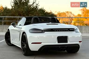 Родстер Porsche Boxster 2018 в 