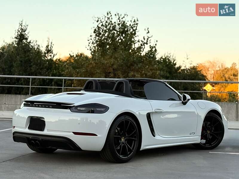 Родстер Porsche Boxster 2018 в Киеве фото 25 Родстер Porsche Boxster 2018 в Киеве