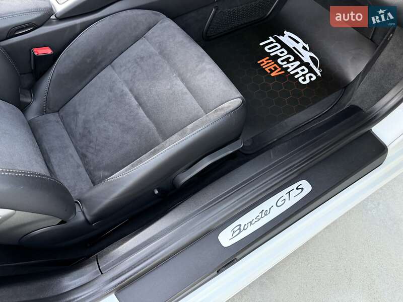 Родстер Porsche Boxster 2018 в Киеве фото 64 Родстер Porsche Boxster 2018 в Киеве