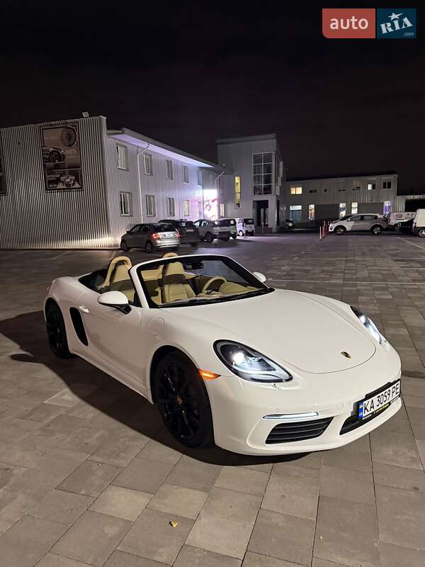 Родстер Porsche Boxster 2016 в Киеве