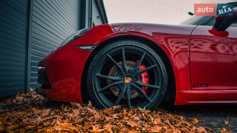 Родстер Porsche Boxster 2019 в Киеве