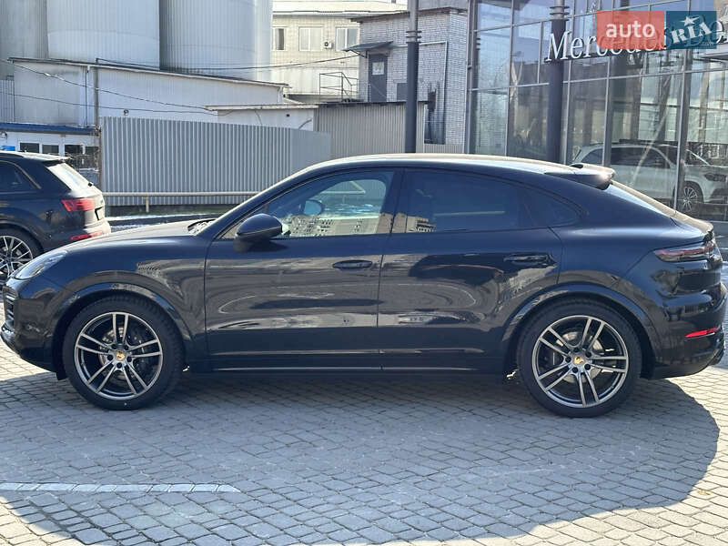 Внедорожник / Кроссовер Porsche Cayenne Coupe 2021 в Мукачево