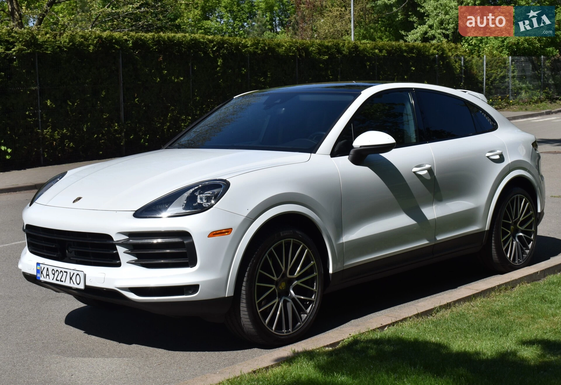 2019 Porsche Cayenne Coupe - мініатюра 4