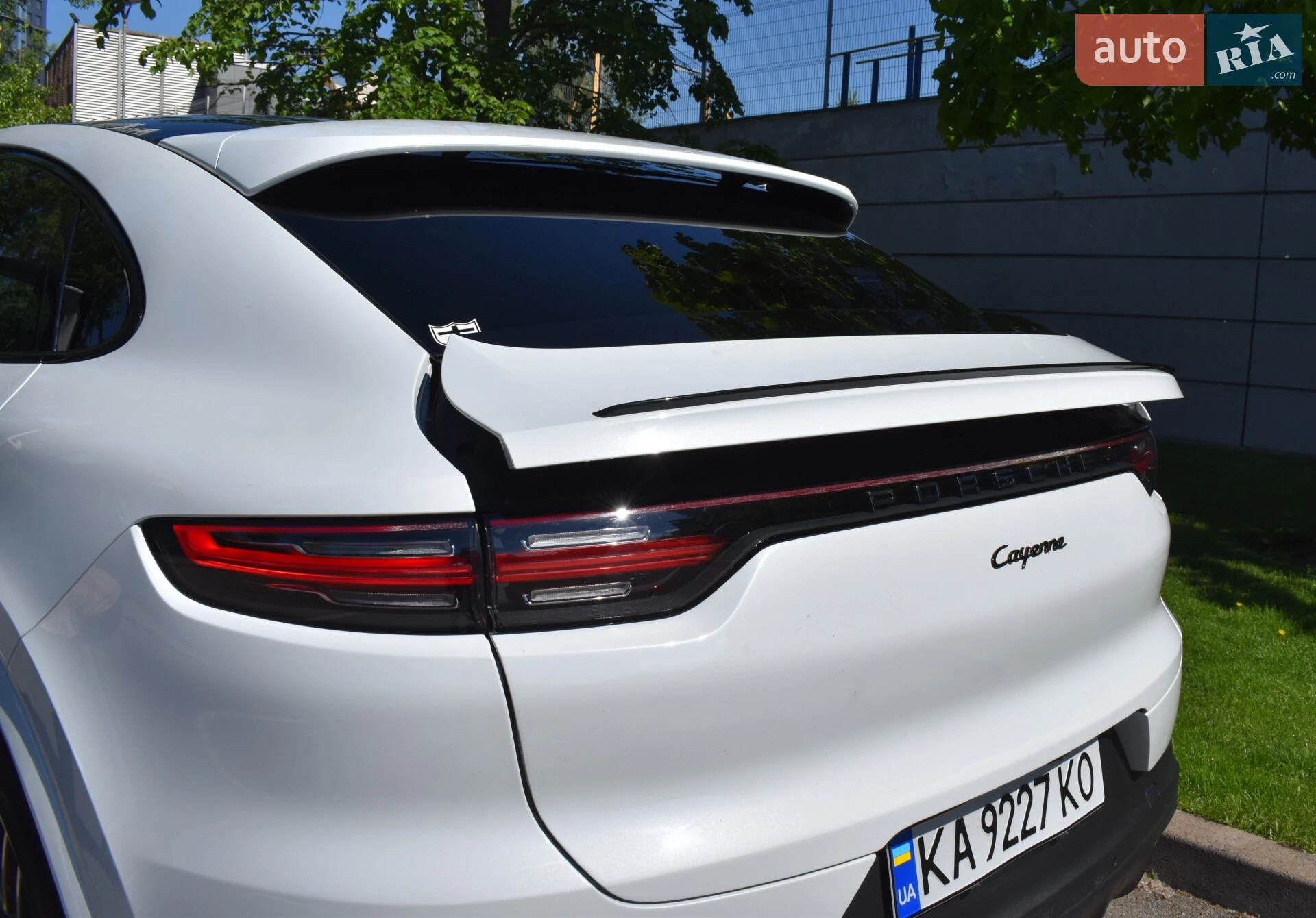 2019 Porsche Cayenne Coupe - мініатюра 20