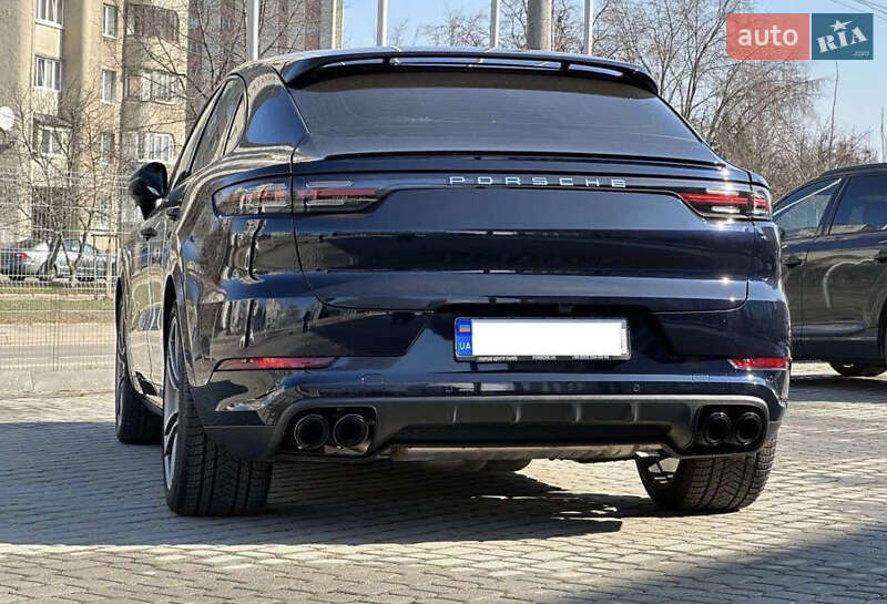 Внедорожник / Кроссовер Porsche Cayenne Coupe 2021 в Мукачево