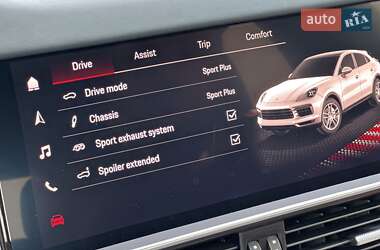 Внедорожник / Кроссовер Porsche Cayenne Coupe 2021 в 