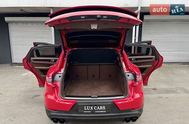 Позашляховик / Кросовер Porsche Cayenne Coupe 2021 в 