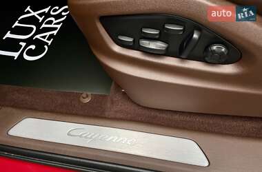Позашляховик / Кросовер Porsche Cayenne Coupe 2021 в 