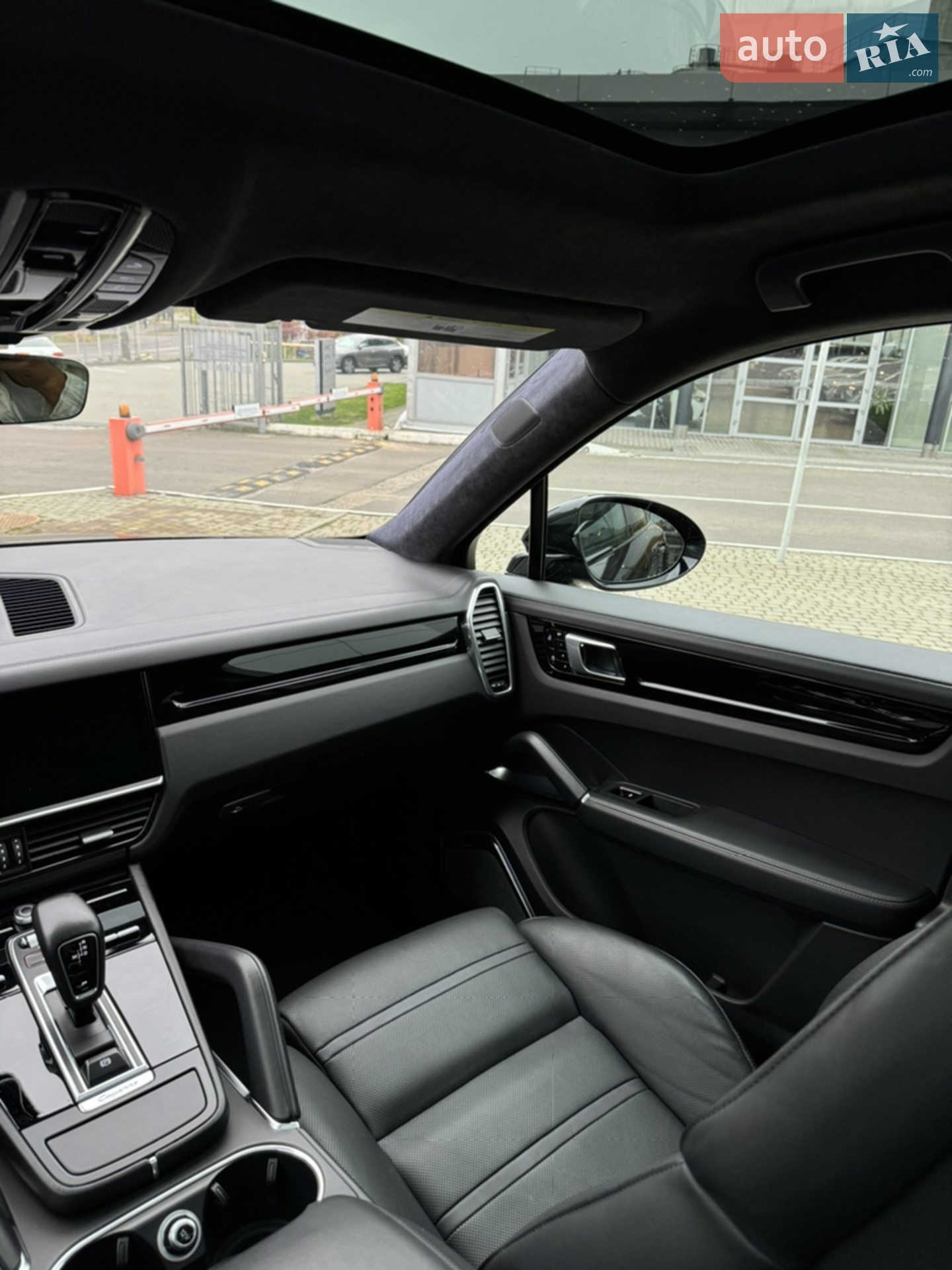 2019 Porsche Cayenne Coupe - мініатюра 13