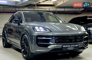 Внедорожник / Кроссовер Porsche Cayenne Coupe 2024 в Киеве