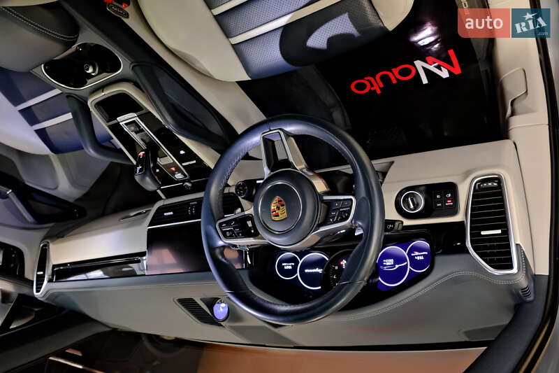 Внедорожник / Кроссовер Porsche Cayenne Coupe 2021 в Одессе