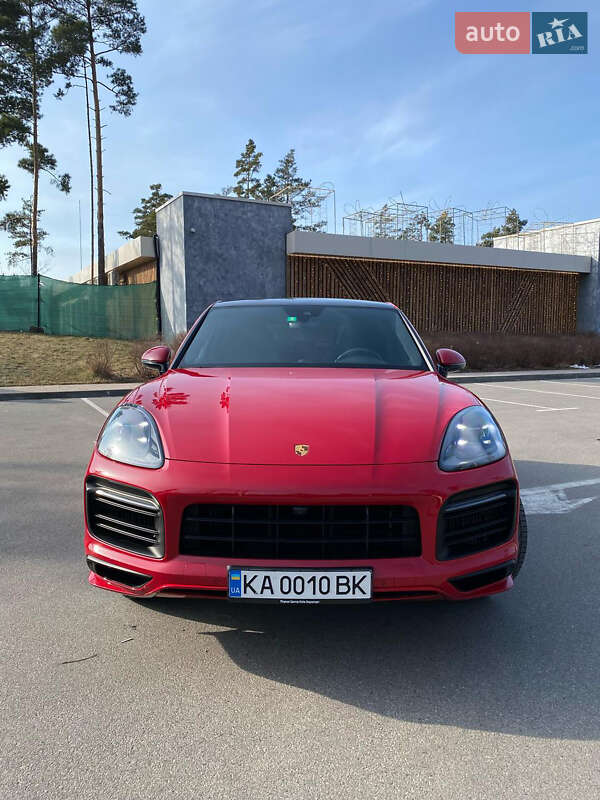 Внедорожник / Кроссовер Porsche Cayenne Coupe 2021 в 