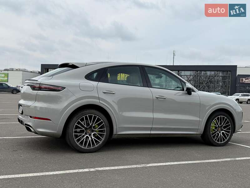 Внедорожник / Кроссовер Porsche Cayenne Coupe 2020 в Киеве фото 3 Внедорожник / Кроссовер Porsche Cayenne Coupe 2020 в Киеве