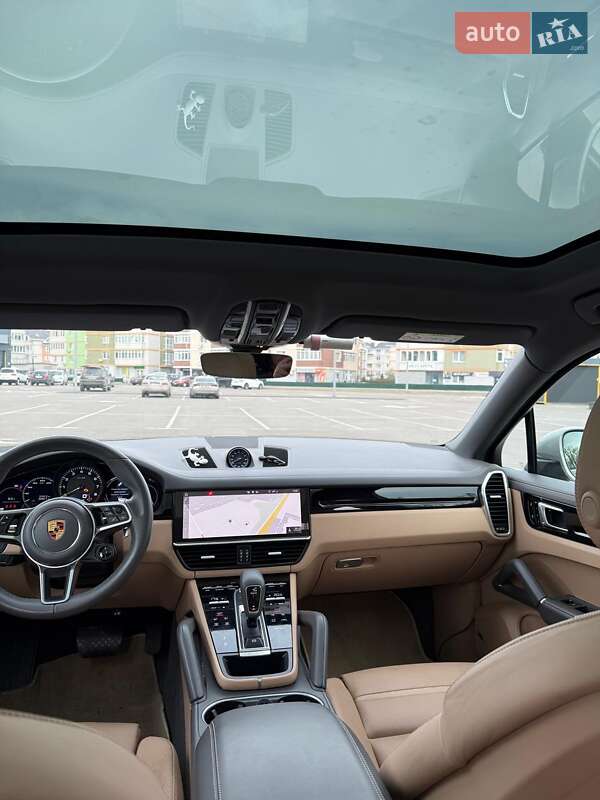 Внедорожник / Кроссовер Porsche Cayenne Coupe 2020 в Киеве фото 9 Внедорожник / Кроссовер Porsche Cayenne Coupe 2020 в Киеве