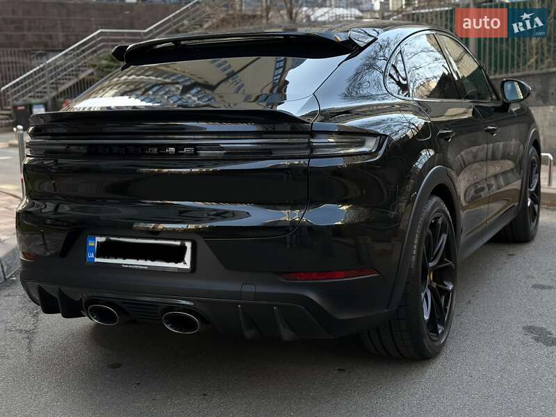 Внедорожник / Кроссовер Porsche Cayenne Coupe 2023 в Киеве