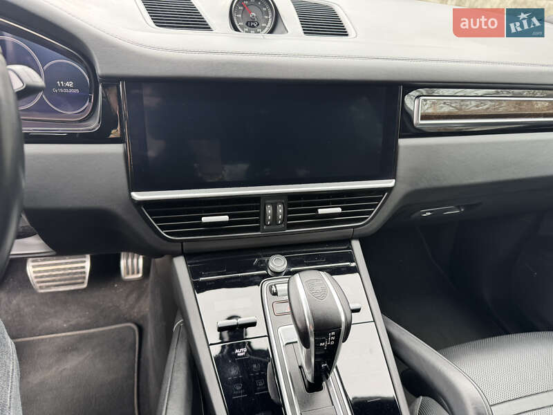 Внедорожник / Кроссовер Porsche Cayenne Coupe 2019 в Одессе