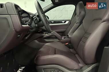 Внедорожник / Кроссовер Porsche Cayenne Coupe 2024 в 
