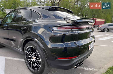 Внедорожник / Кроссовер Porsche Cayenne Coupe 2023 в 