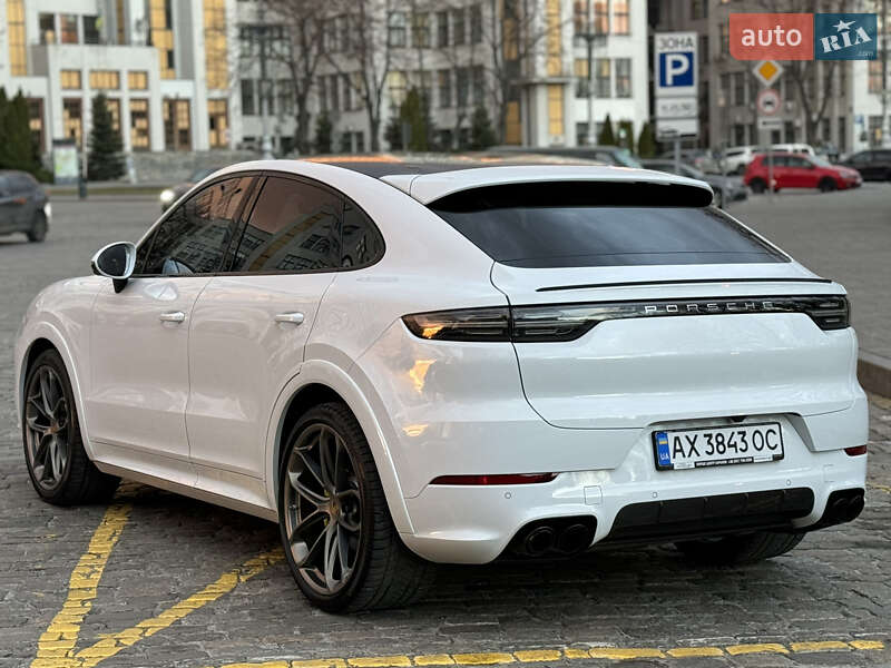 Позашляховик / Кросовер Porsche Cayenne Coupe 2019 в Харкові