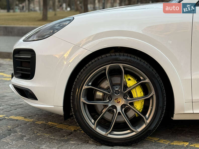 Позашляховик / Кросовер Porsche Cayenne Coupe 2019 в Харкові