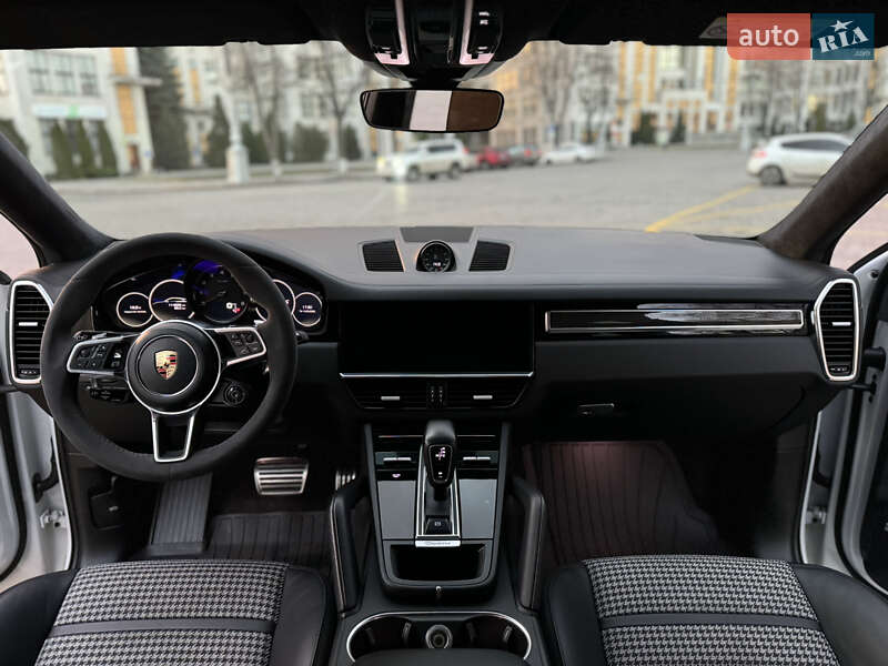 Позашляховик / Кросовер Porsche Cayenne Coupe 2019 в Харкові