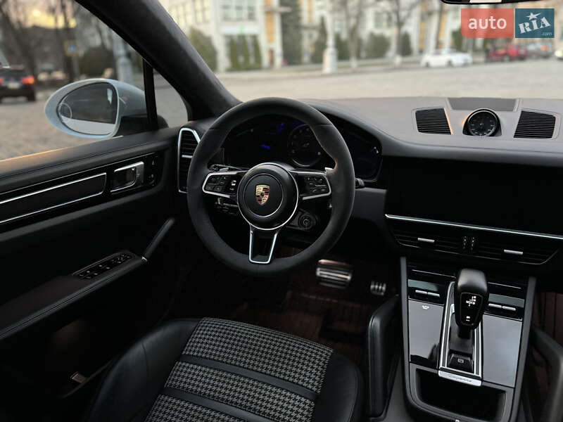 Позашляховик / Кросовер Porsche Cayenne Coupe 2019 в Харкові