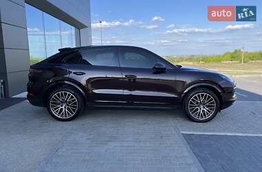Внедорожник / Кроссовер Porsche Cayenne Coupe 2023 в 