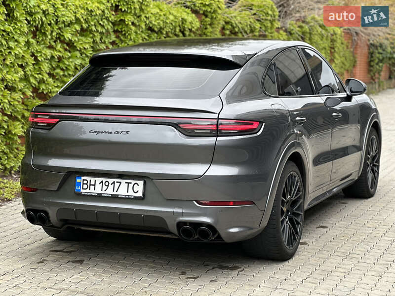 Позашляховик / Кросовер Porsche Cayenne Coupe 2021 в Одесі