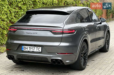 Позашляховик / Кросовер Porsche Cayenne Coupe 2021 в 