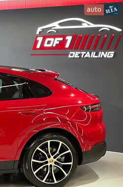 Внедорожник / Кроссовер Porsche Cayenne Coupe 2021 в 