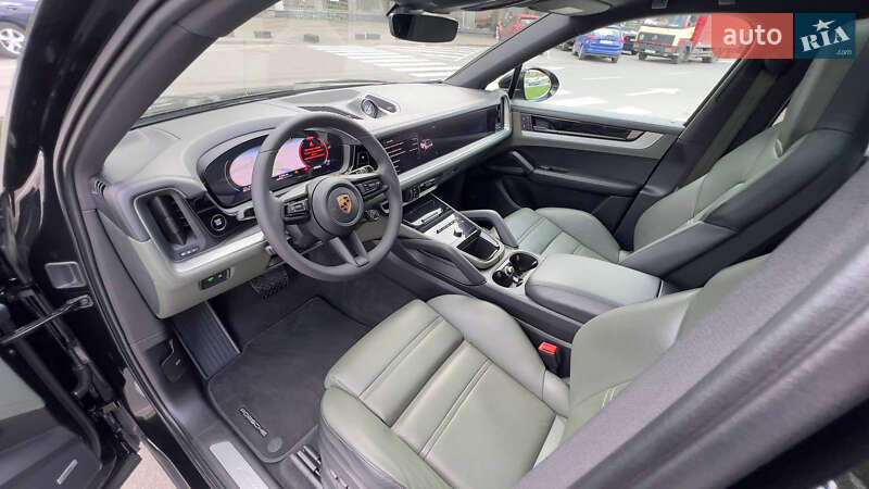 Внедорожник / Кроссовер Porsche Cayenne Coupe 2023 в Виннице
