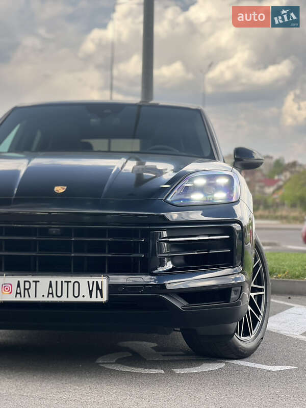 Внедорожник / Кроссовер Porsche Cayenne Coupe 2023 в Виннице