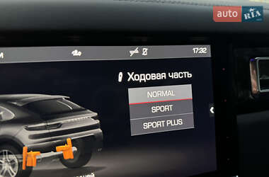 Внедорожник / Кроссовер Porsche Cayenne Coupe 2019 в 
