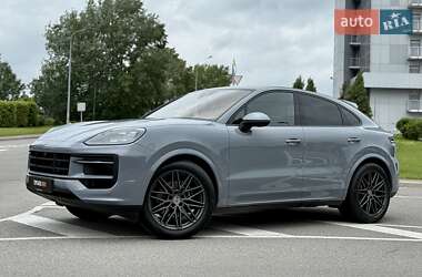 Позашляховик / Кросовер Porsche Cayenne Coupe 2023 в 