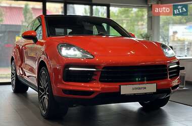 Внедорожник / Кроссовер Porsche Cayenne Coupe 2019 в 