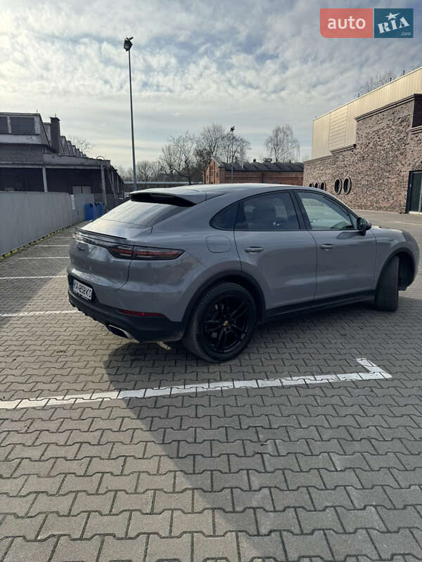 Внедорожник / Кроссовер Porsche Cayenne Coupe 2020 в Киеве