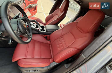 Внедорожник / Кроссовер Porsche Cayenne Coupe 2022 в 