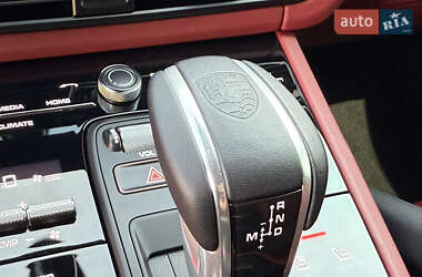 Внедорожник / Кроссовер Porsche Cayenne Coupe 2022 в 