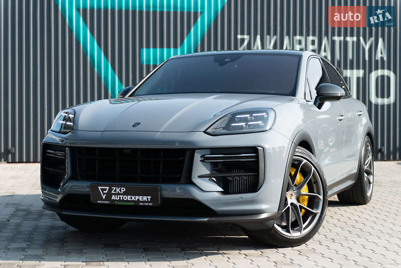 Внедорожник / Кроссовер Porsche Cayenne Coupe 2023 в 