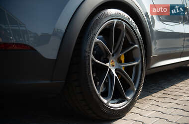 Внедорожник / Кроссовер Porsche Cayenne Coupe 2023 в 