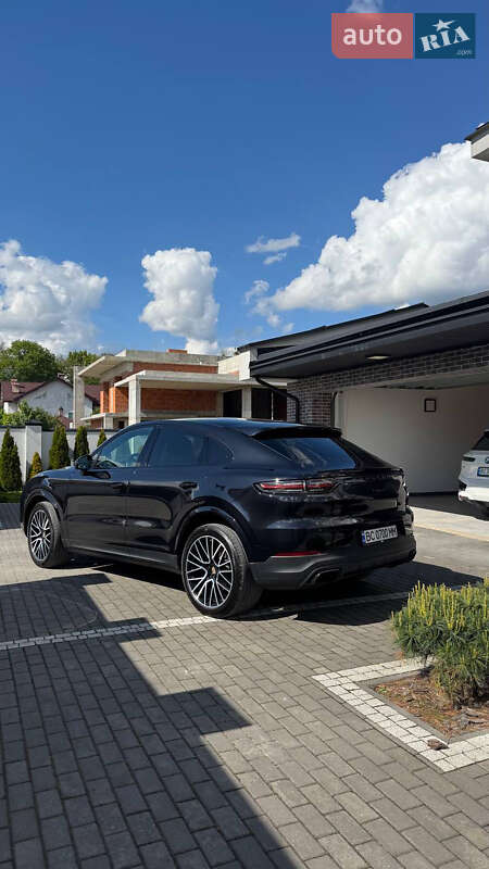 Внедорожник / Кроссовер Porsche Cayenne Coupe 2022 в Шептицькому