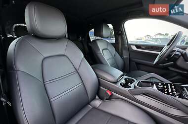 Внедорожник / Кроссовер Porsche Cayenne Coupe 2023 в 