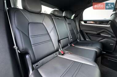 Внедорожник / Кроссовер Porsche Cayenne Coupe 2023 в 