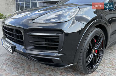 Внедорожник / Кроссовер Porsche Cayenne Coupe 2023 в 
