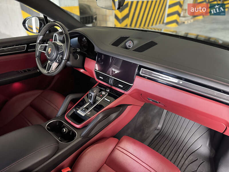 Внедорожник / Кроссовер Porsche Cayenne Coupe 2019 в Киеве