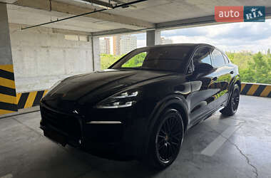 Внедорожник / Кроссовер Porsche Cayenne Coupe 2019 в 