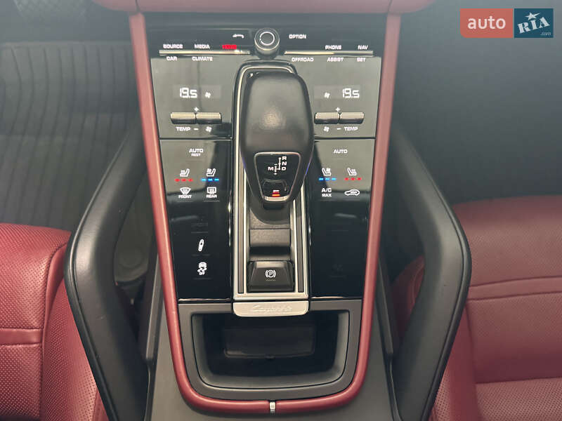 Внедорожник / Кроссовер Porsche Cayenne Coupe 2019 в Киеве