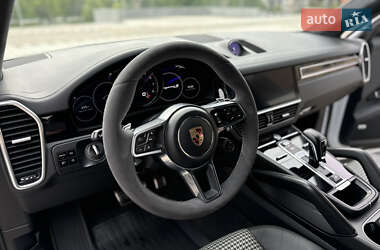 Внедорожник / Кроссовер Porsche Cayenne Coupe 2019 в 